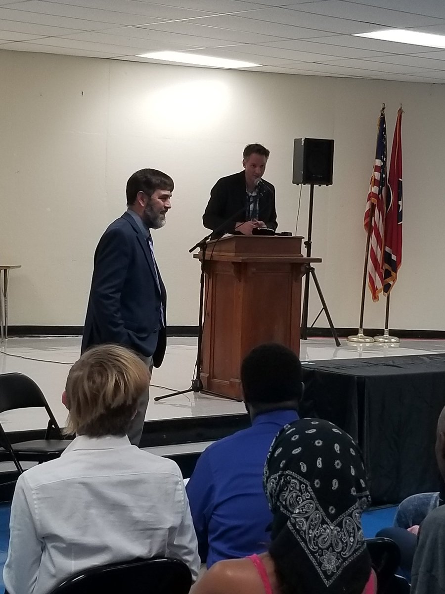 ChaereaSnorten's tweet photo. @KC_CoraHowe Cora Howe School has 100% of their graduating class has post secondary plans which include work based learning, employment with community partners @TurnipTruckEast, Big Moma's Soul Kitchen and Hunter's Cee Bee, @NashvilleState and @CumberlandU. https://t.co/cHEaeecVBV