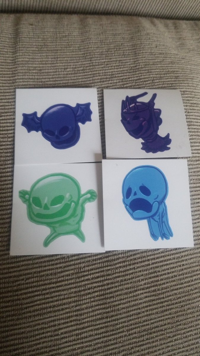 VisualizerDevs's tweet image. Senior show today, stop by our booth after the show and grab one of our enemy stickers! #seniorshow #champlaincollege #Videogame #indiedev #indiegame #IndieGameDev #videogames #rythym