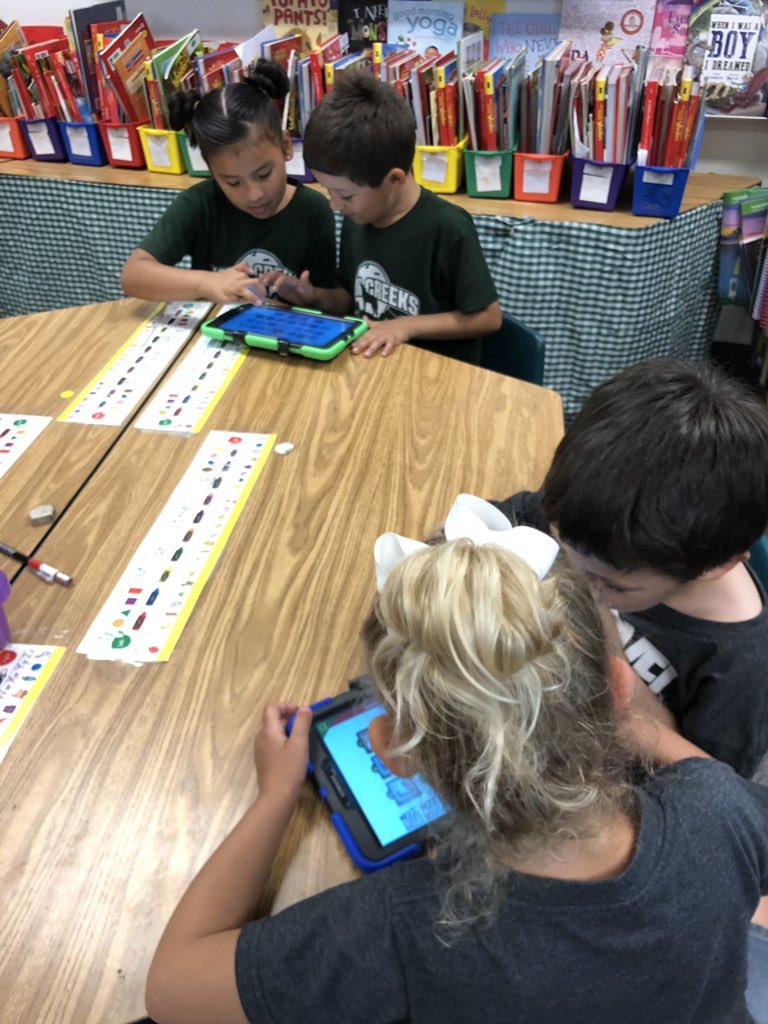 pjbatch1's tweet image. We are so excited! The Samsung Galaxy tablets have arrived and my students gaining new skills and strategies for learning. Thank you so much to @DonorsChoose  @cvcue and Ruth Faerber for making it happen. #VisaliaUSD #fourcreeksvusd #VisaliaEdTech @rosamotamontoya