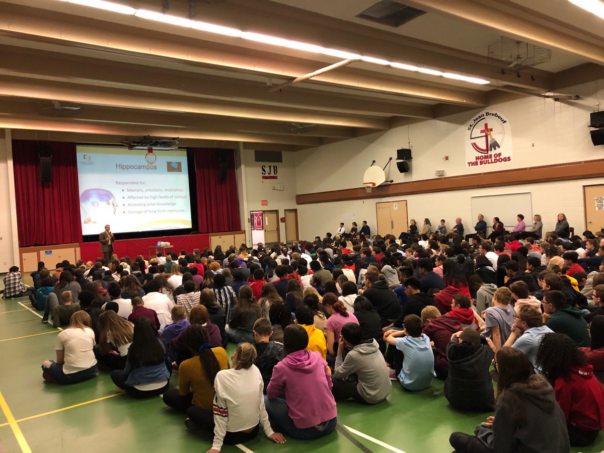 ⁦@CCSD_edu⁩ JH students at Saint Jean Brebeuf listen to a presentation on Growth Mindset and Neuroscience.