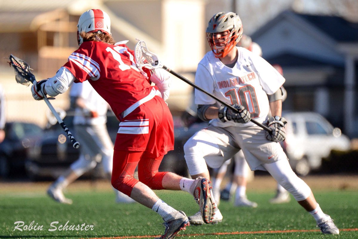 Congratulations to our captain and defenseman Taylor Marchan for being named to the WHAC All-Academic Team #LeaveALegacy