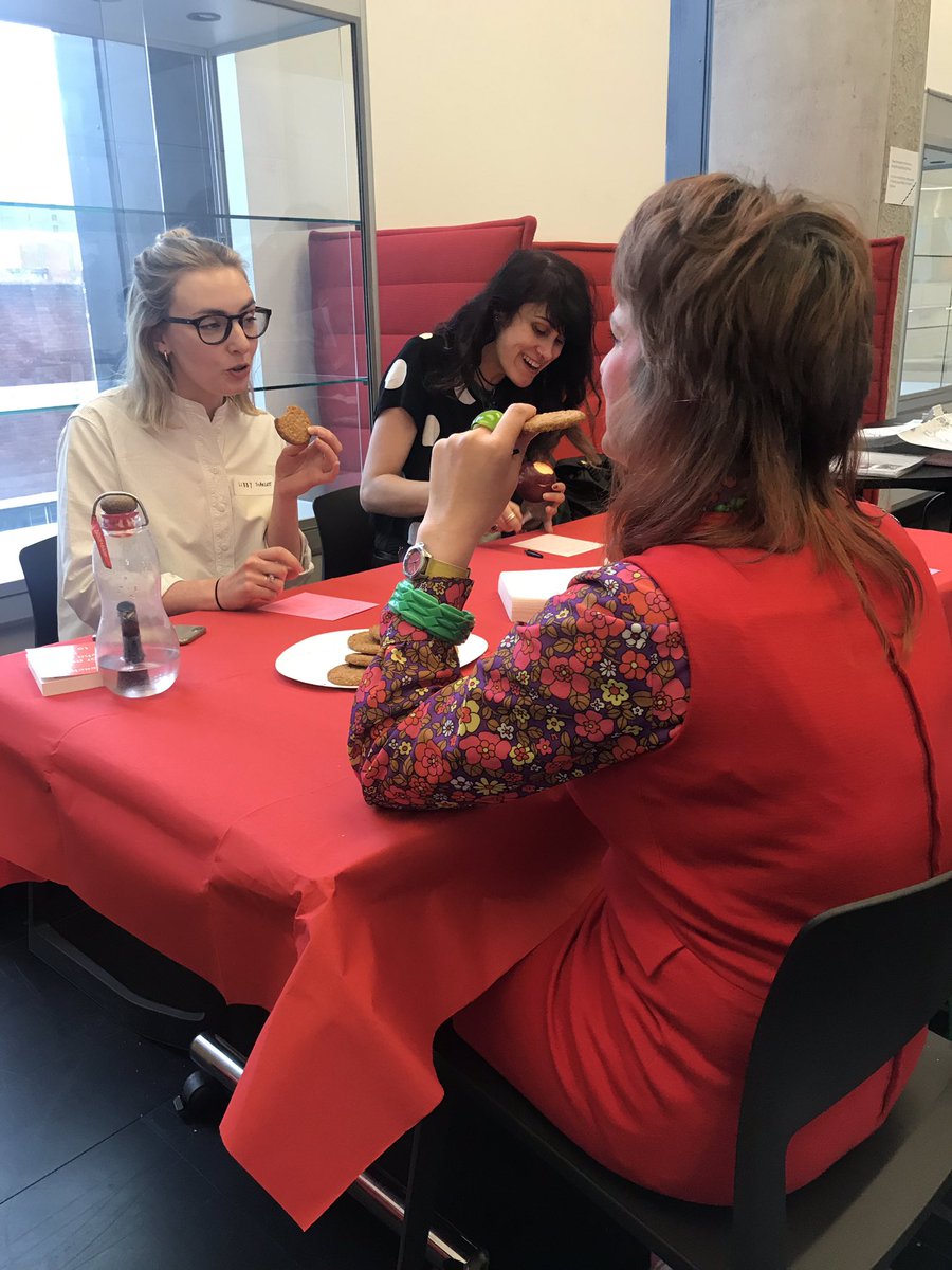 CookeChemaine's tweet photo. Been with the lovely Libby Scarlett today & heard many voices from Social Works?Live 2019 #SWL2019. With @wurbradford hat on. Definitely worth a Listen to @Createlondon @InSitu_1 @bemilybrichards Thank you x https://t.co/46Qf8ipPSX