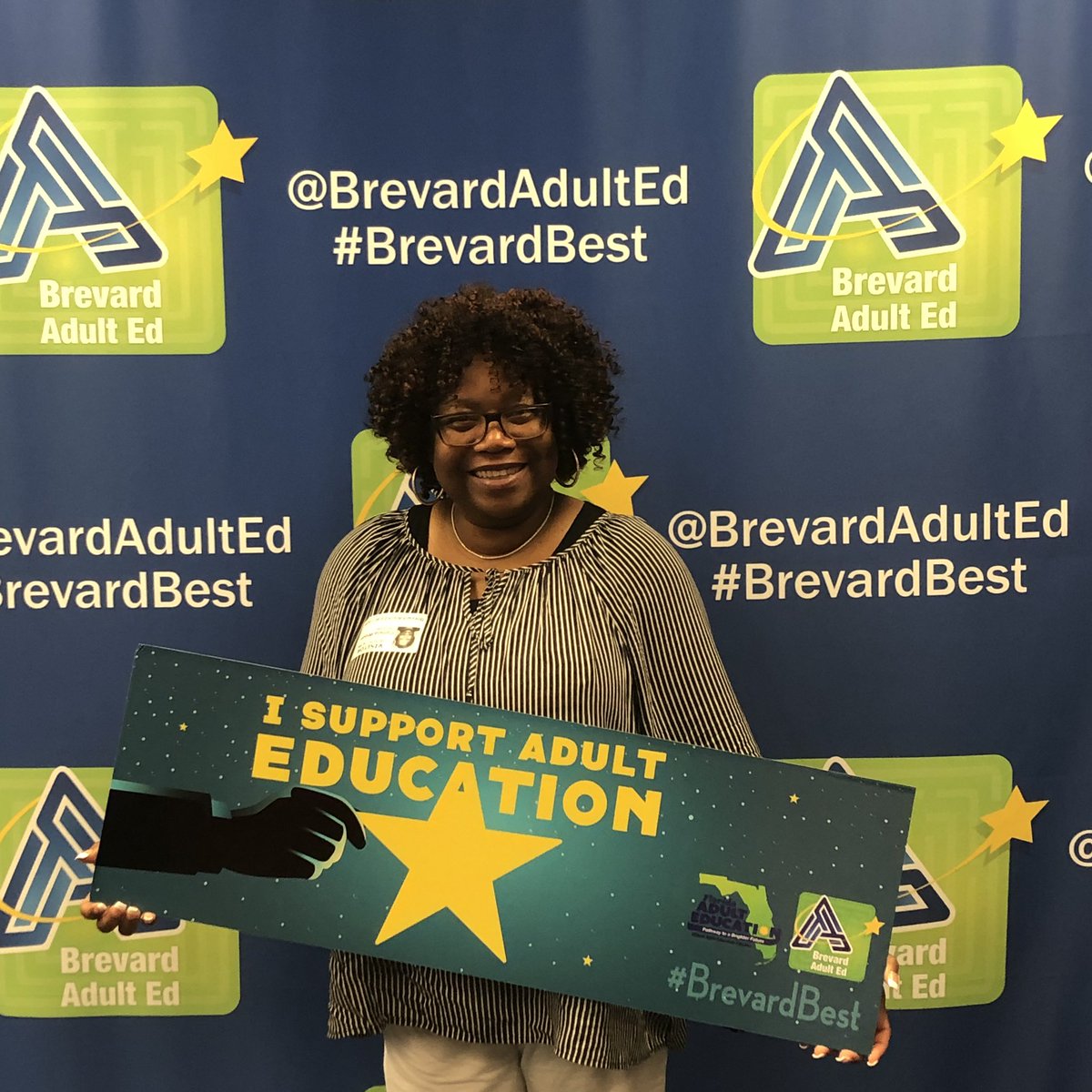JefferyArnott's tweet photo. @wilsonpamelajo Thanks for stopping by today and providing CASAS training for adult ESL practitioners in Florida! Great feedback! And thank you @ACEofFlorida for sponsoring the day long workshop! #AdultEdu https://t.co/w7PiTxL7E5