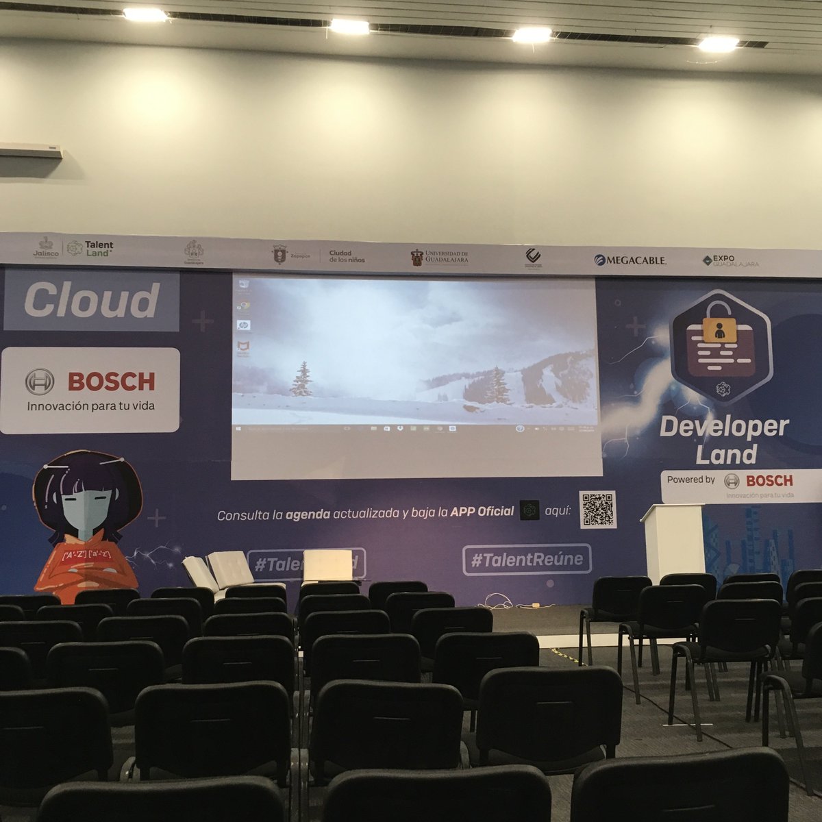 pollirrata's tweet image. Un gusto haber sido parte de #TalentLand #TalentLand2019 otro año más. Gracias a Luis Pablo en Stage Management y a todo el equipo de @talent_net por su apoyo, a Ivón por las fotos y a @TiempoSoftware por la invitación para hablar de #arquitecturadesoftware 🤓 ¡Nos vemos en 2020!