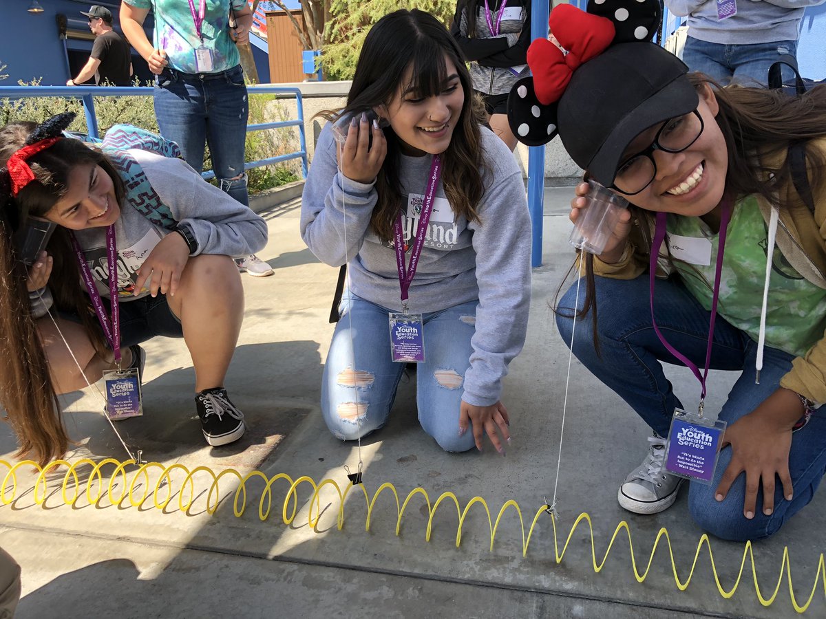 YHSSNHS's tweet photo. Making waves. #DisneyYES #youngkerway https://t.co/tv9ci9mEse