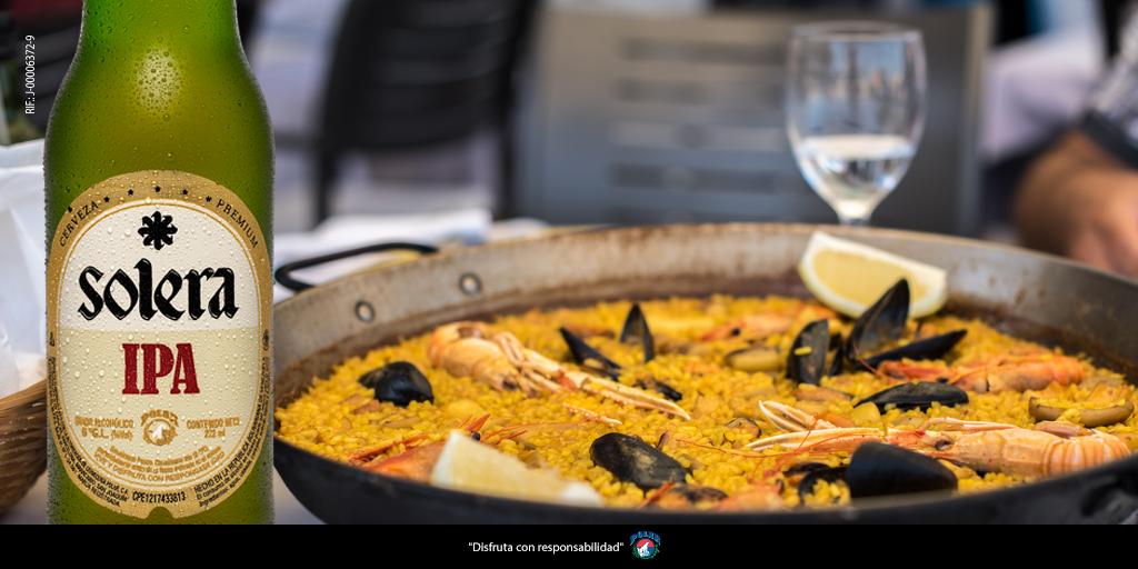 SoleraPremium's tweet photo. Nuestra #SoleraIPA de cuerpo pronunciado y perfecto sabor a lúpulo es ideal para maridar la gastronomía española. 

Si la maridamos junto a una paella las sensaciones en tu paladar se acentuarán, ¡deleitar tus sentidos! https://t.co/v98D3yYomq