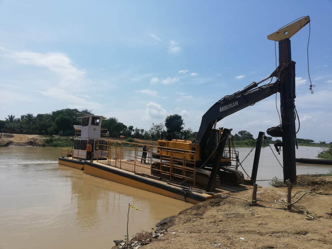 InfrmateCaimit1's tweet photo. Avances de la obra puente la Solera sobre el río San Jorge, gran impacto sobre la región, donde se tendrá una mejor calidad de vida y una mejor viabilidad.
#InfórmateCaimito 
#UnaNuevaVisiónPoliticaAlServicioDeLaComunidad https://t.co/7QMilB61ZL