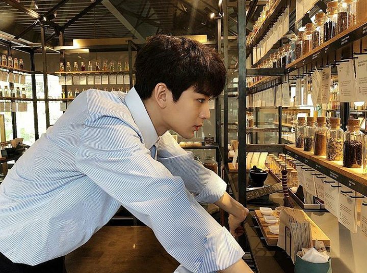 [042619] Yunbyeong IG update Songchelin Guide on April 30 . Uwuuuu can't wait!   #YUNHYEONG  #송윤형  #윤형