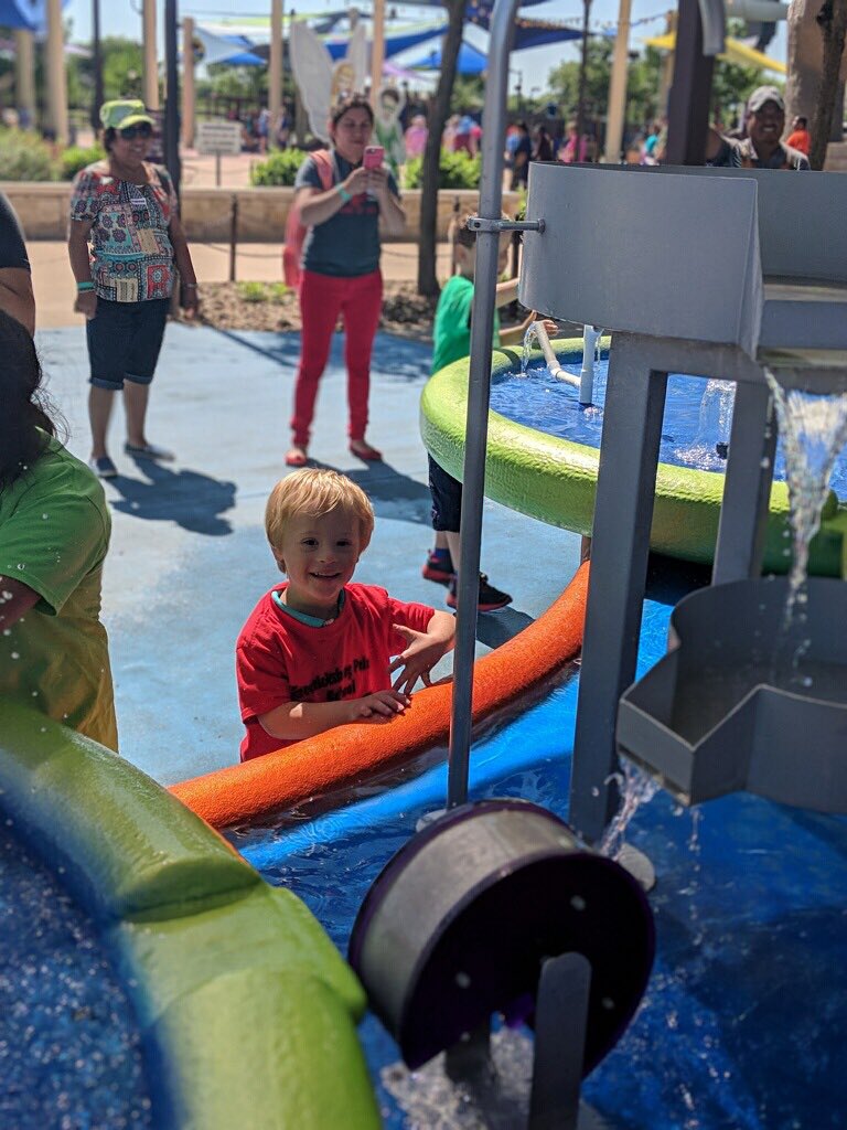 FPSBillieKids's tweet photo. PreK has a very exciting day at Morgan’s Wonderland! #FPSPride #FieldTripFun #MorgansWonderland #TeamFlink https://t.co/kvVwHpKjQN