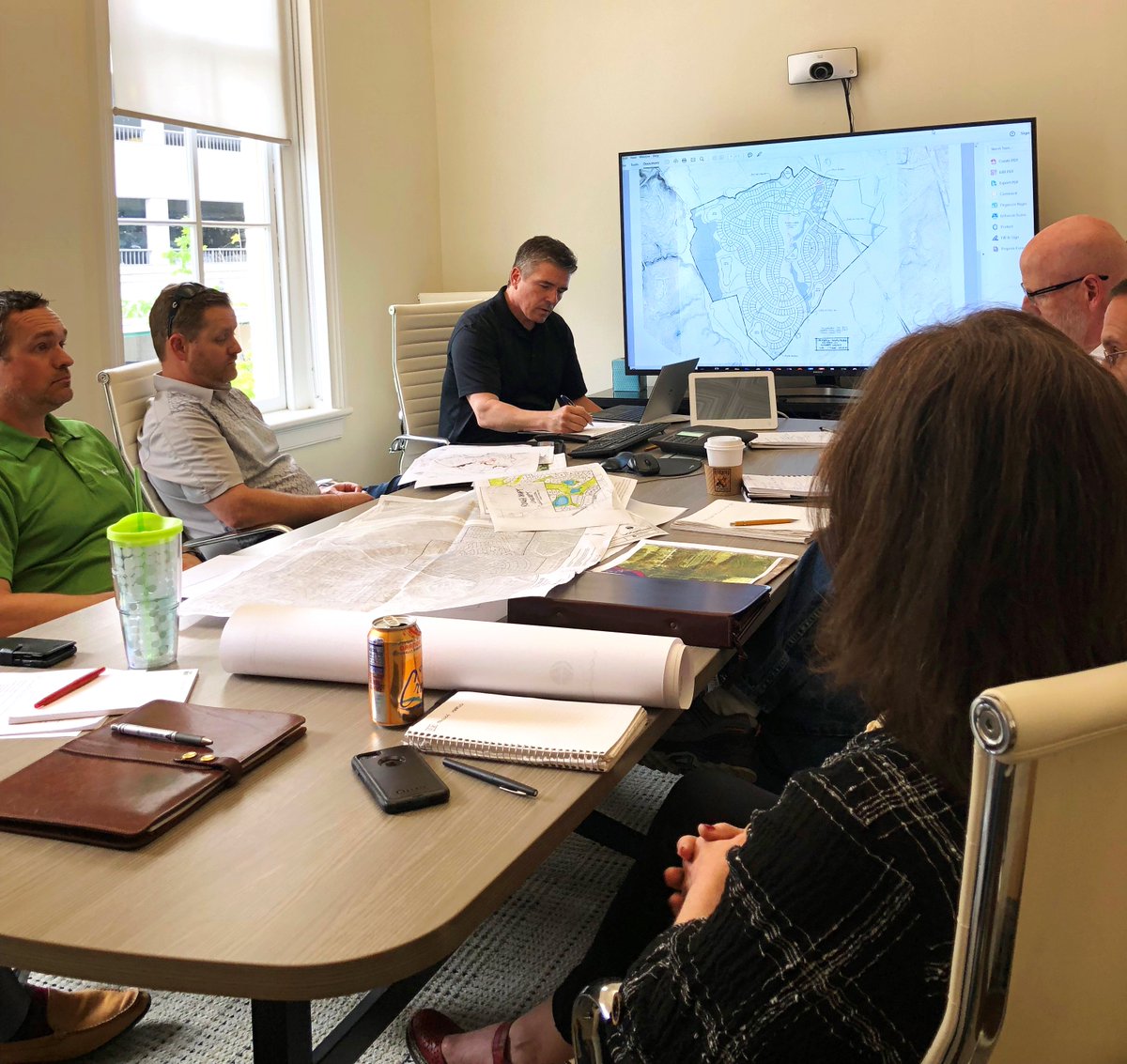 WithersRavenel's tweet photo. 🤝Collaboration is key! Here we have our engineers and landscape architects working together to develop some layouts, taking our client's vision from #ConceptstoConcrete. #WLAM2019 #WLAM #ASLA https://t.co/TwjIIXqEl7