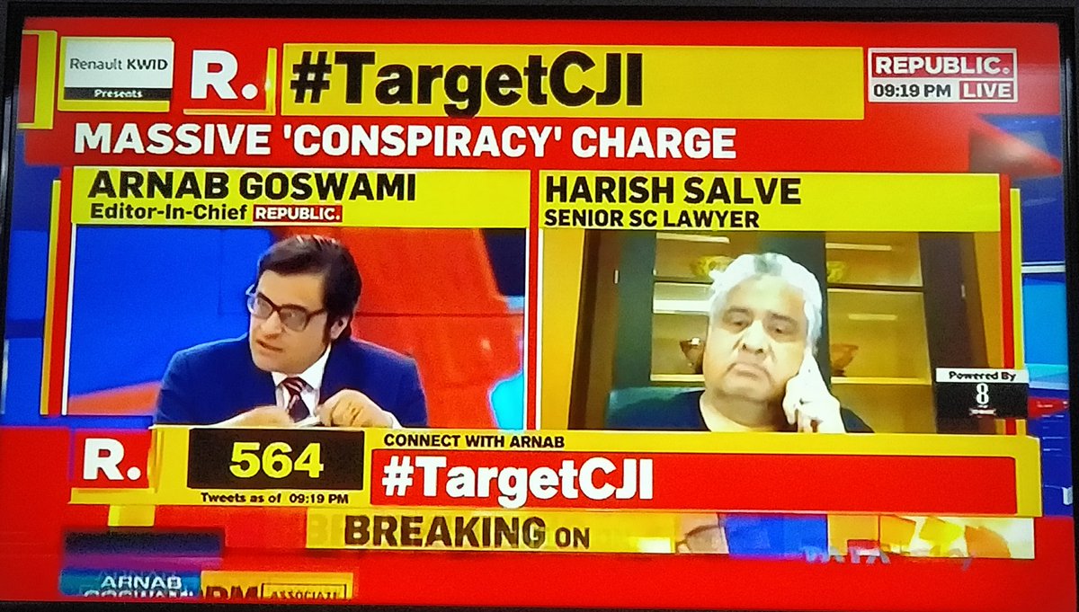 TheAmitLakhani's tweet photo. For once Arnab Goswami @republic agreed that #FakeCases can happen as a part of conspiracy.
Let me tell u Arnab, that u don't have to be a CJI to be conspired against, it happens to a common man as well.
But in that case you call him a pervert.
#TargetCJI https://t.co/Kp58IHET2T