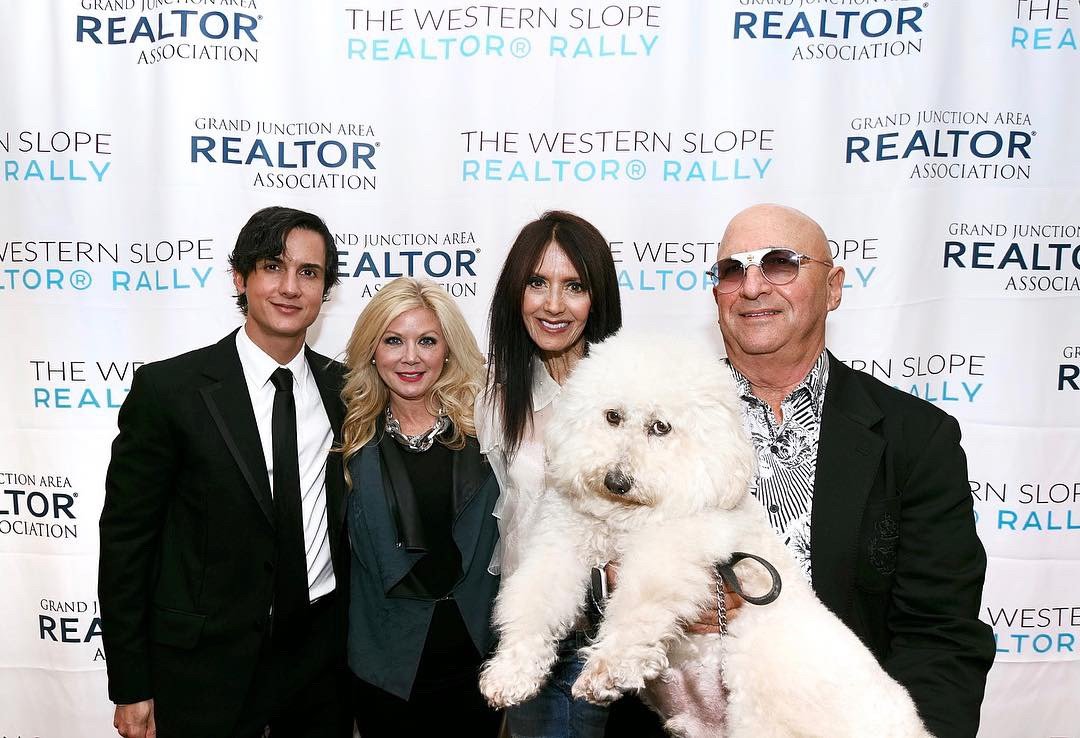 I was honored to be the keynote speaker at the Western Slope Realtor Rally. Everyone was so welcoming and gracious to me, my parents, <a href="/followberman/">Jennifer Berman</a>, and Desi! A truly special and memorable experience! Thanks <a href="/JoeReedGJ/">Joe Reed</a> for making it happen!-->facebook.com/109517275119/p…