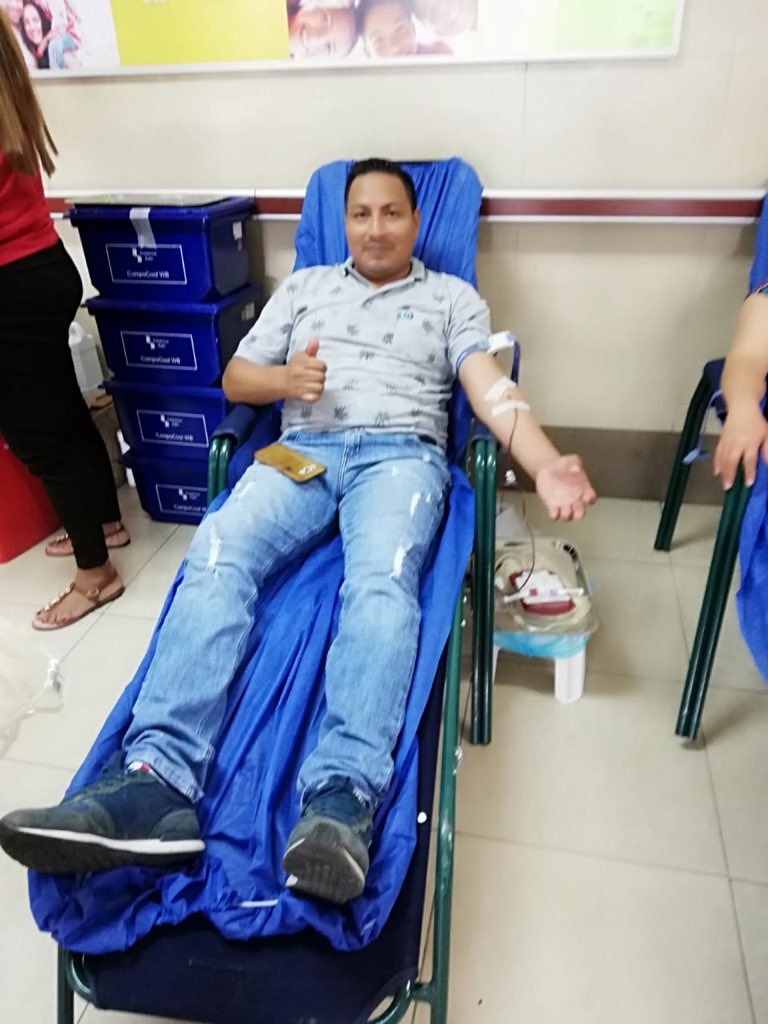 Salud_Guayas's tweet photo. Personal y comunidad del #Distrito09D03 se une a campaña #DonaSangreComparteVida https://t.co/0e1KdH9NLY