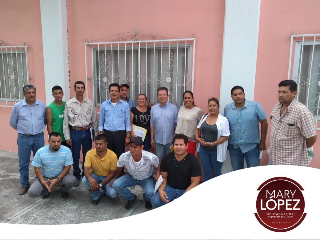 DipMaryLopezC's tweet photo. Tuve una reunión muy productiva con representantes de las Juntas de Mejoras de #Tinajitas, #SanIsidro, #LaMancha, #Mozomboa, #SantaRosa y #ElCedro donde tratamos temas de suma importancia para el desarrollo de las localidades de #Actopan.
#DistritoXIII
#LXVLegislatura https://t.co/IkTw5n7YIL