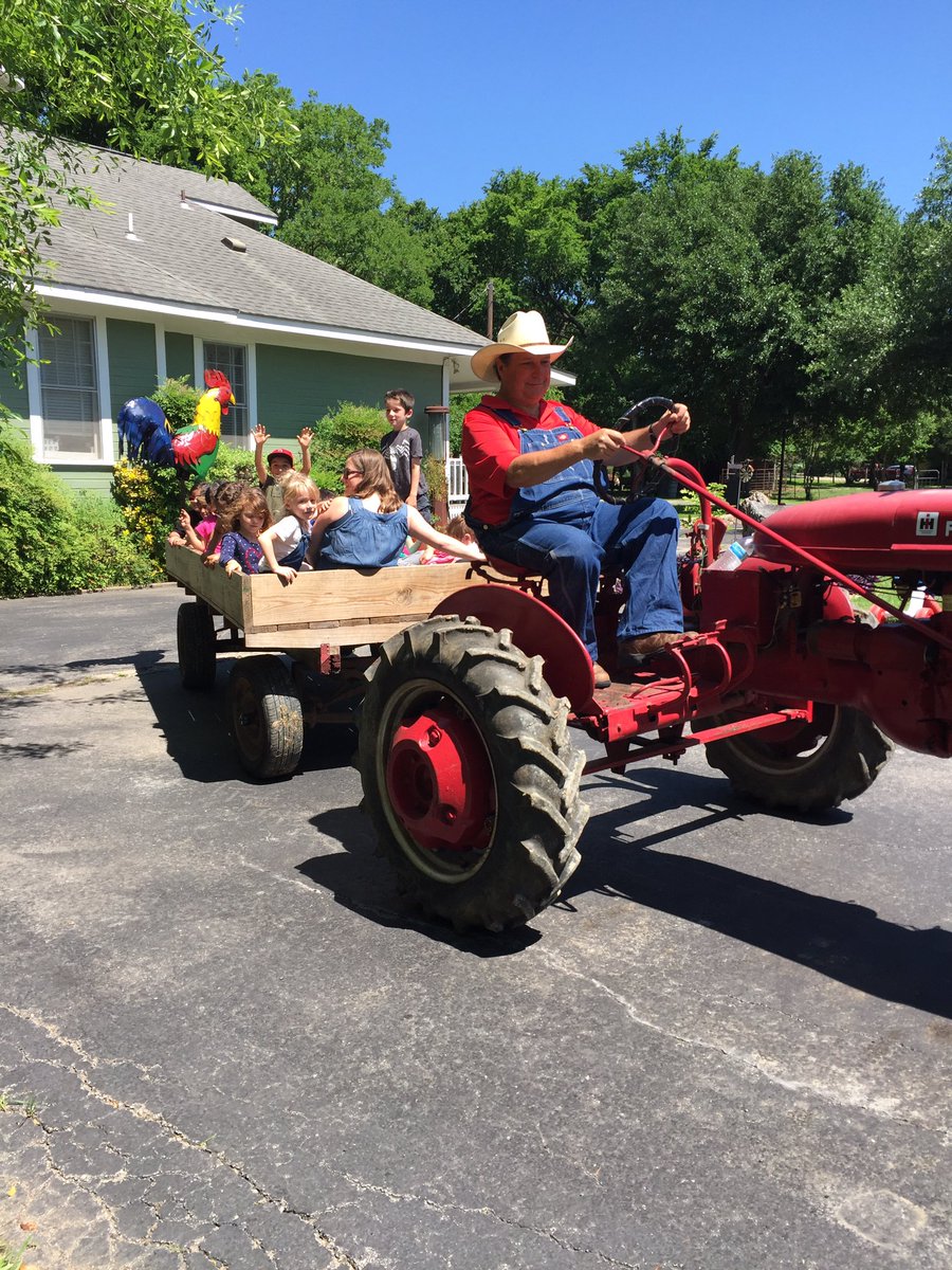 Tractor rides are always fun at the Scott Farm! #cunninghamcreates #aisdproud #aisdoutside