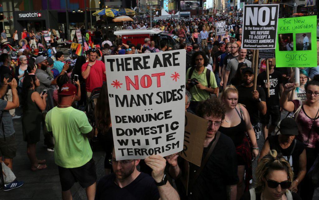 SRAntiFascism's tweet photo. #RealBadTaste 4Frmr #VicePresidentBiden
ToUse #CharlottesvilleTerror
AsPartOf #Presidential2020 Campaign,
BecauseWhen @JoeBiden:@BarackObama
#CouldHaveStopped
#WhiteDomesticTerrorism,
#TheyInFact #EnabledIt By #Hobbling
#HomelandSecurity & Further Enabling
#WhiteNationalistTrump https://t.co/t2yRK9yQCy