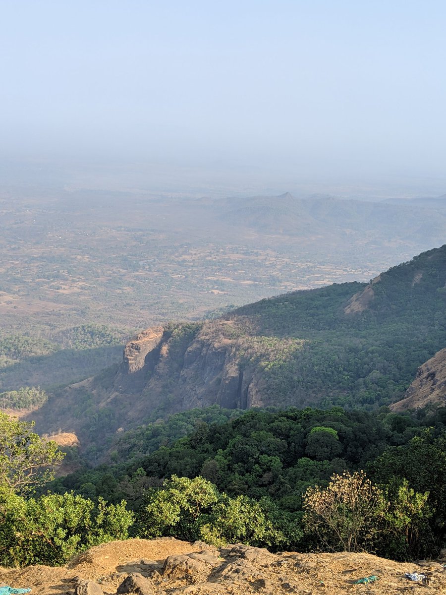 MandalSushmita's tweet photo. Fieldwork in the #Ghod basin and #Devnadi basin, scoping work on Water and Conservation with @shuchivora @roshniarora was fun, besides deep conversations on a host of aspects of work along with @ Seema Paul of TNC India. Cc @nature_org https://t.co/1PN25rOX9S