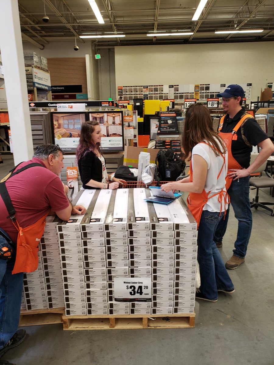 Bethany Bolton from Levolor giving a great PK today on all things Levolor blinds.