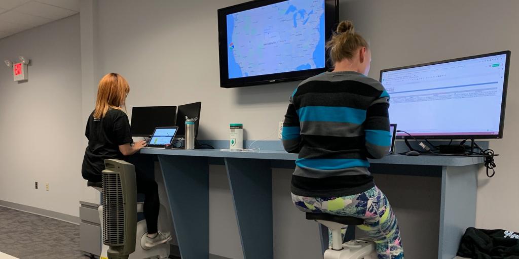 SingleThrow's tweet photo. Still in #Nebraska! 4 more states to go until we reach #GoogleMarketingLive. Fun Fact: @Google is a play on the word “googol,” a mathematical term represented by the numeral one followed by 100 zeros. Click here to learn more: https://t.co/HRJ5SGAEQn
#RodetoGoogleLive #STLife https://t.co/AR4KgfGqq0