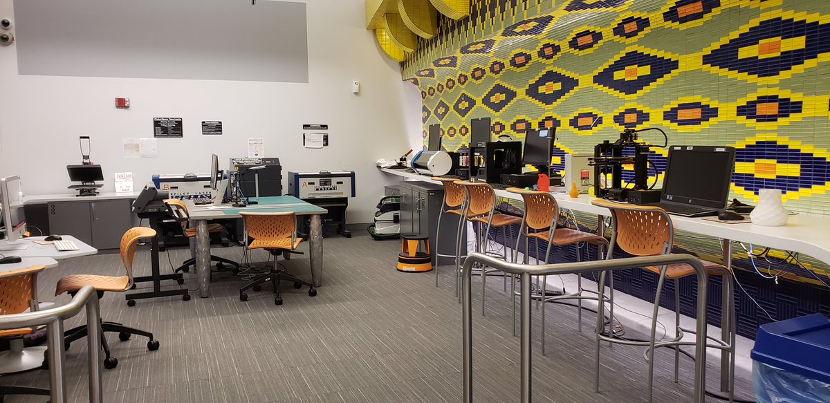 techcentral_cpl's tweet image. Come make something this weekend at the @Cleveland_PL MakerSpace! The space is open today and tomorrow, 10:00am- 5:30pm, first come, first serve. Stay dry and keep #making at your local library! #makerspace #librarylife