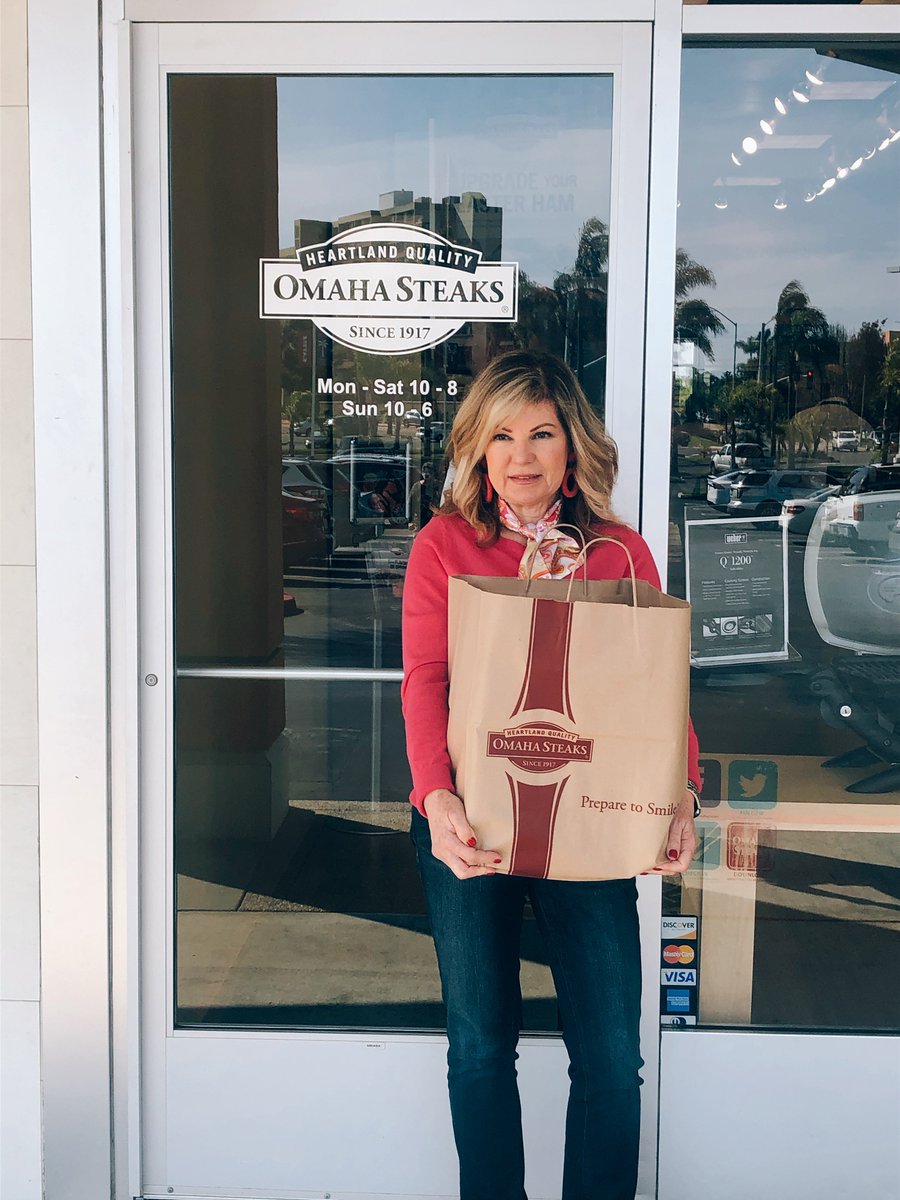 morewless's tweet image. Did you know that @OmahaSteaks has more than 70 retail stores? #ad You can still take advantage of deals &amp;amp; special offers at the stores but you won't have to worrying about shipping. Find an #OmahaSteaks store near you here ➡️bit.ly/OSlocations #OmahaSteaksAmbassador