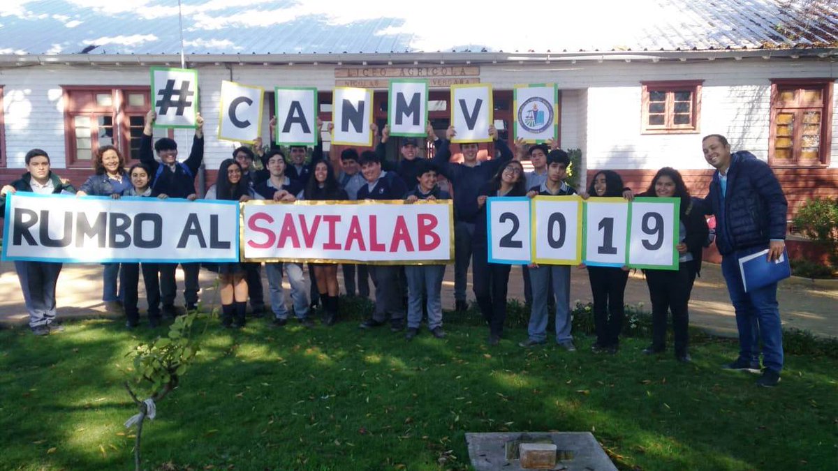colegioagricNMV's tweet photo. #romeral rumbo al #savialab2019 @leonardocanduri @ClaraLu26512487 #canmv #fia #innovacionenelaula #curico
https://t.co/1KqReIx6Mn https://t.co/udgPvSLri5