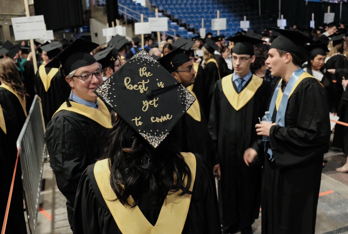 LethCollege's tweet photo. Views from behind the scenes at #LCconvocation2019 πΈ π https://t.co/CZudi4YSAw