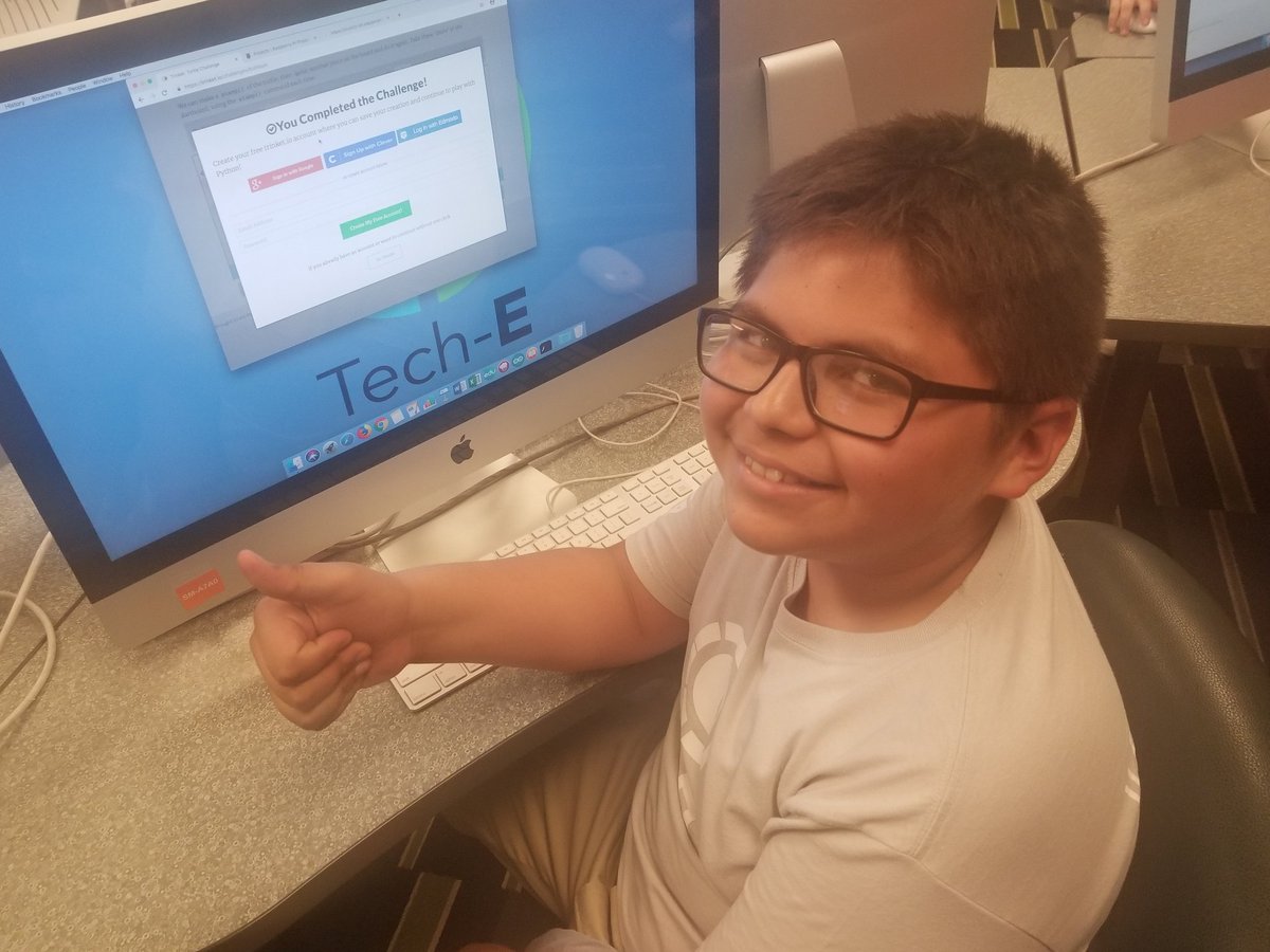 Cynthia_DWS's tweet photo. DWS WINners having fun coding their own video game at our UTEP Tech-E field trip! @DW_K8S @MLB_DWS @MrsPacheco_DWS @EAnderson_DWS #TeamSISD #UTEPTechE #FutureCoders https://t.co/aaZapEc5OQ