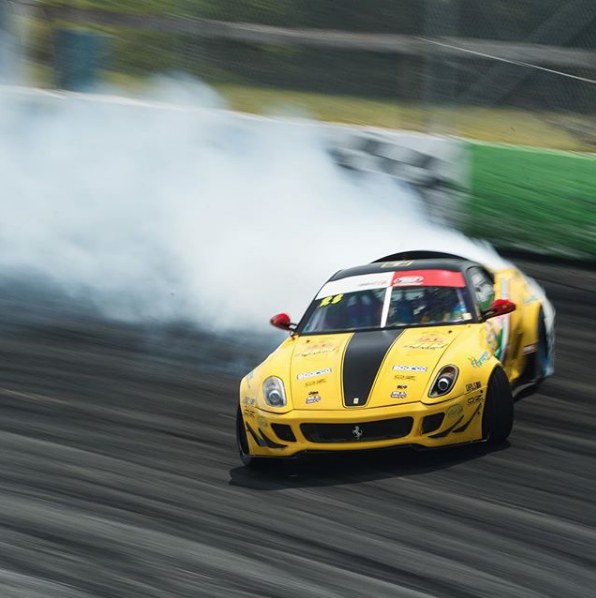 NexenTireUSA's tweet photo. The Nexen Drift team heads to Orlando for @FormulaD #FDORL this weekend! Don't miss the livestream at https://t.co/NHLQgoU6DI and sure to stop by the #NFeraClub Fan Zone for free Nexen swag! https://t.co/LS4vO5TQPN