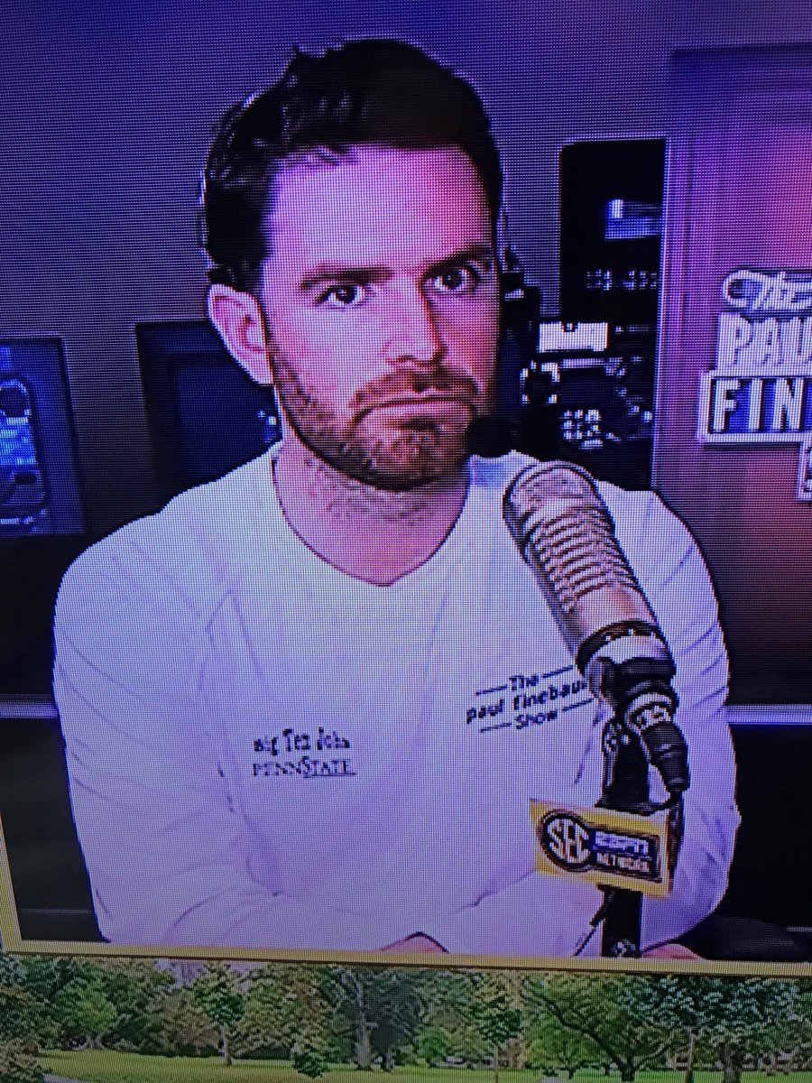 margiescpa's tweet photo. Love the shirt !! ⁦@NittanyLionClub⁩ and @JohnHayesOnAir⁩ and ⁦@coachjfranklin⁩ and ⁦⁦⁦@PennStateFball⁩ .....We Are🐾🏈🔵⚪️ https://t.co/aUWTbwOMmI