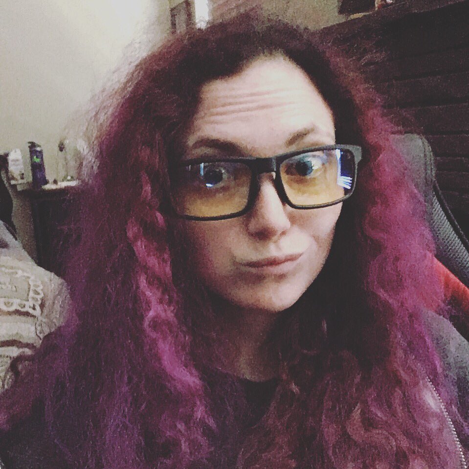MissElizaCreate's tweet image. Now that I can see without glasses, I finally got some #gunnaroptiks for work and #gaming. Super excited how well I can see one day out of surgery!
#iclsurgery #glasses #eyes