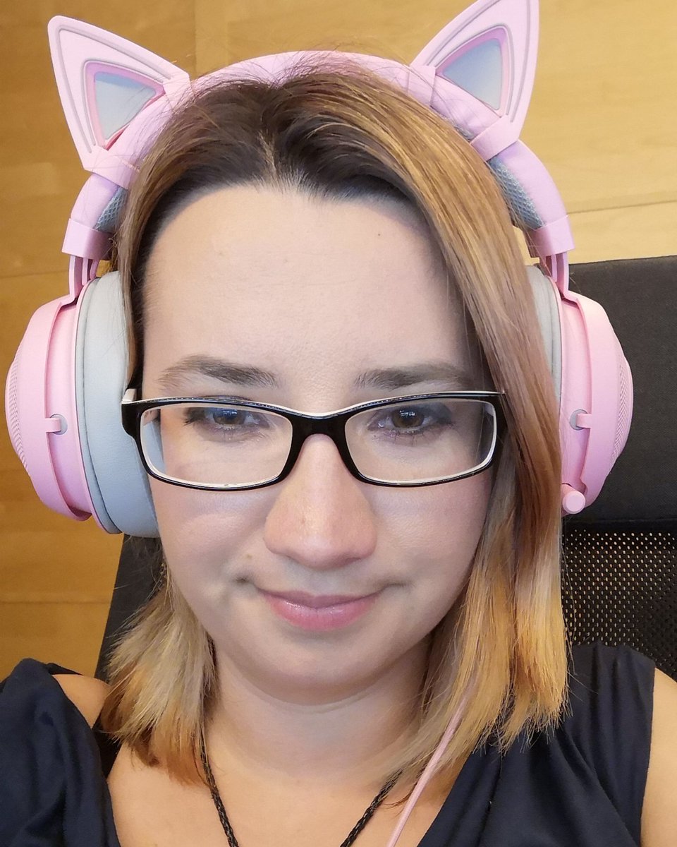 Aicrodzik's tweet photo. #admingirl #streamergirl #stream #razergaming #MarblesOnStream #twich https://t.co/5qarBmJm8Y
