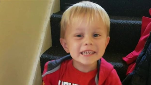 Jaiden Mangan was 3. In 2018 he was on a pedestrian crossing and had a green signal. Lorry driver Dean Phoenix, while sarcastically applauding another driver, jumped the red light on the crossing, and ran Jaiden over, killing him. Phoenix received a 12 month sentence for this.