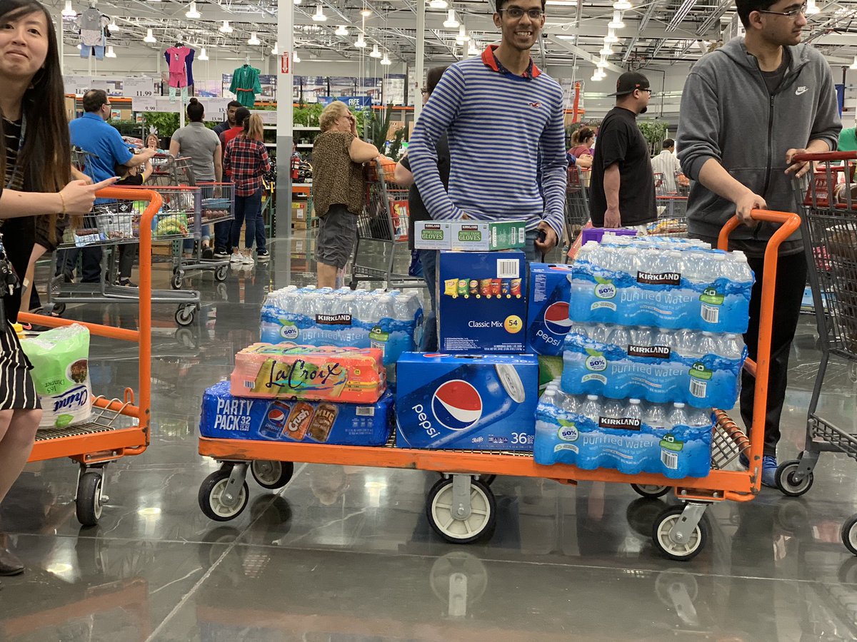 realJoeSacco's tweet image. We have breakfast, drinks, and snacks for 120+ hackers, ready to partner with @SJSU and @IBMZ to innovate and collaborate on solutions that tackle homelessness in the Bay Area! #RocketBuildCommunity #RocketSoftware