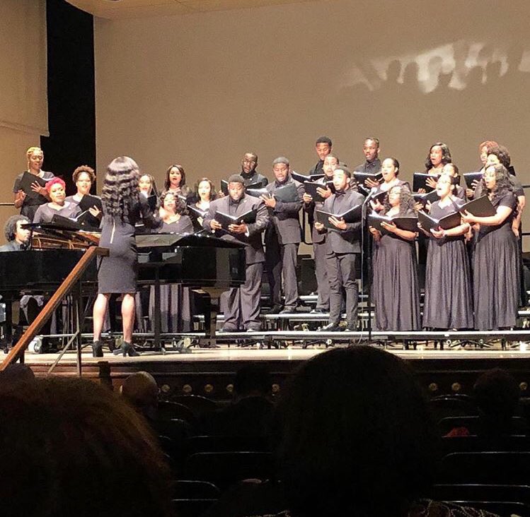 The Alcorn State University Concert Choir in our final major performance of the semester at the Purple and Gold Gala. 💜💛💜💛 #SingingBraves #OAlcornDear