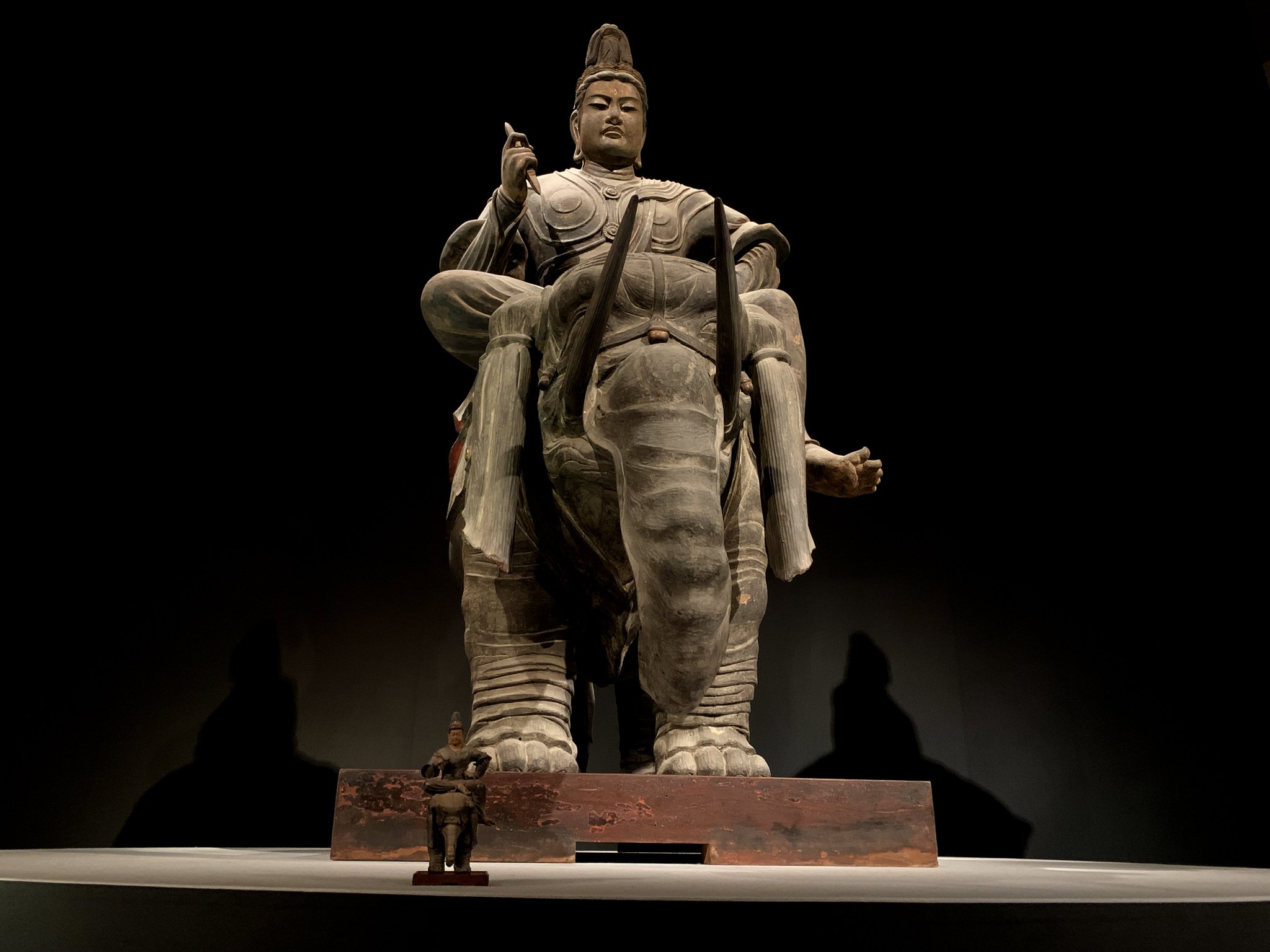 国宝帝釈天騎象像フィギュア 楽天市場】立身出世・蓄財の縁起物 「国宝 帝釈天騎象像 柘植