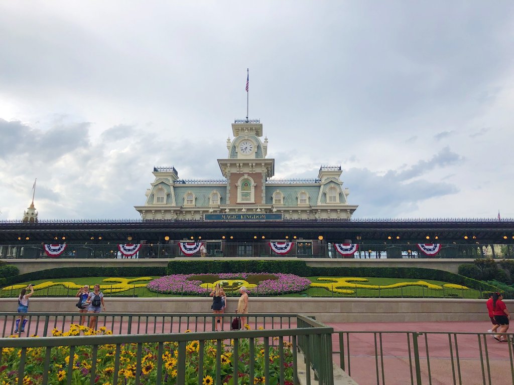 xxplumcrazeexx's tweet image. 5 Easy Ways To Keep Your Diet In Check At Walt #Disney World! @DisneyParks @WaltDisneyCo @Disney @DisneySprings @DisneyMoms #DineDreamDiscover #JustPlumCrazy #RV #FullTimeRV #TravelBlogger #DIsneyparks @Disney #disneyworld  @WaltDisneyWorld #DisneySMC bit.ly/2UZyOqz