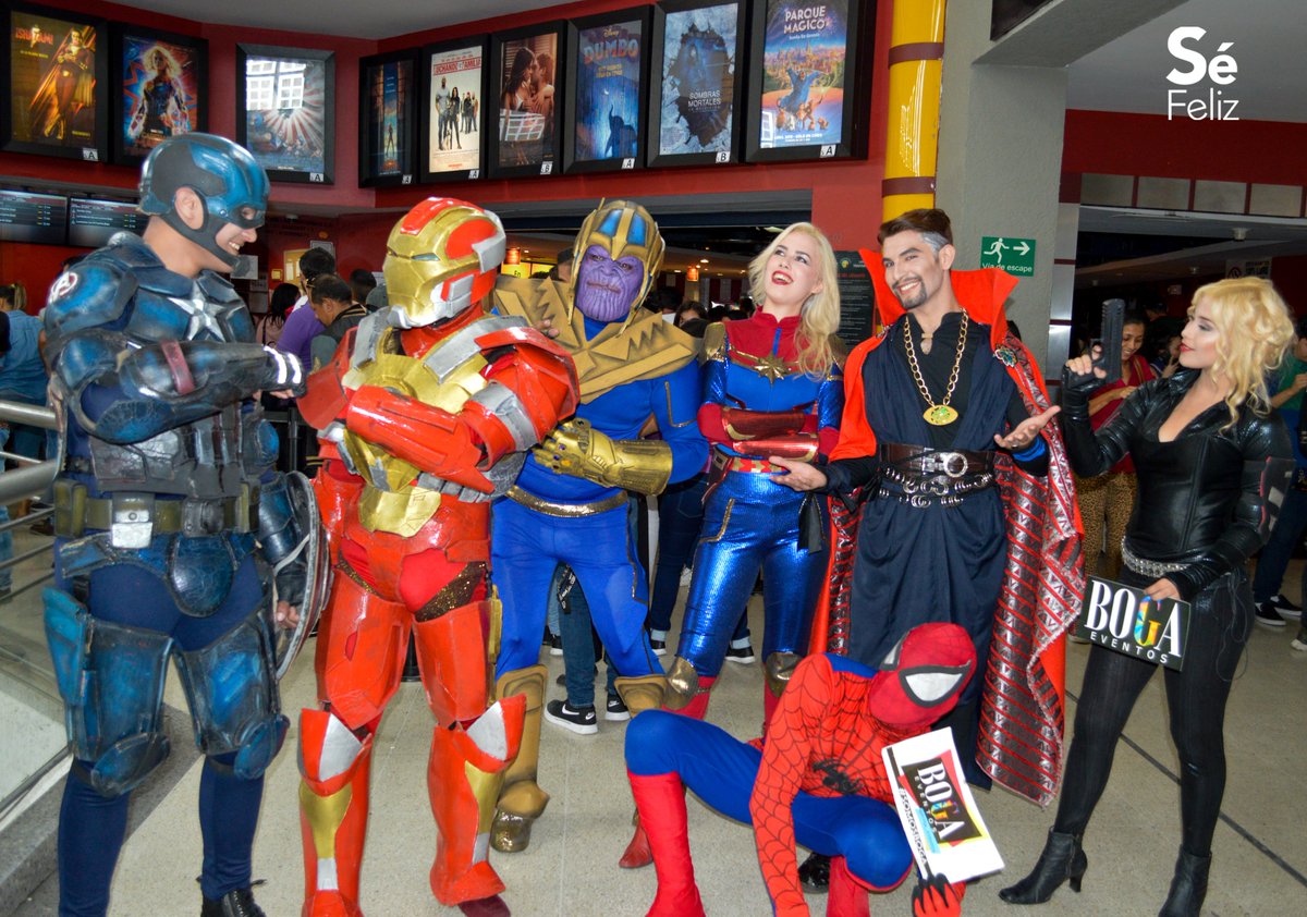 ccltrinitarias's tweet photo. Así le dimos la bienvenida a la pantalla grande de @cinesunidos a los #AvengersEndgame en #CCLTrinitarias gracias a los personajes de @boga_eventos ¿Los disfrutaste? coméntanos ¿Cuál es tu personajes favorito? https://t.co/C5CD8IRZaZ