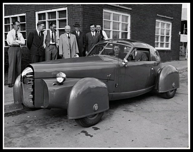USA_Vintage_Ads's tweet photo. Tasco (The American Sportscar Company) Prototype created in 1948 by Gordon Buehrig. Only one of these cars was ever built. The design borrowed many ideas from airplanes at the time. It can now be seen at the Auburn Cord Duesenberg Museum in Auburn, Indiana.
#cars #automibiles https://t.co/j8RLzzoIOH