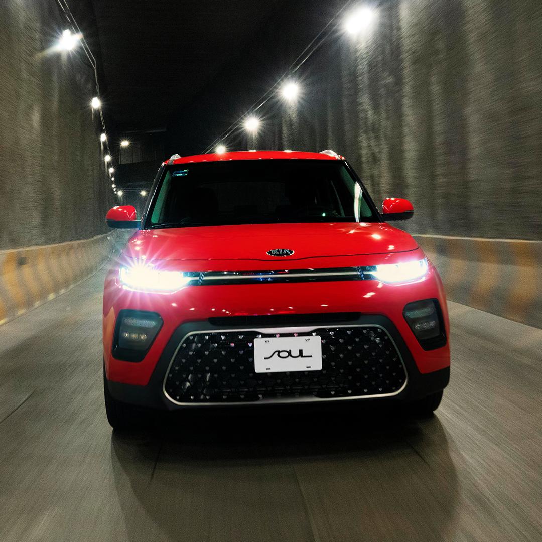 KiaMexico's tweet photo. Cuando entras al nuevo #KIASoul, te das cuenta que te gusta más de lo que creías. 🥰 #OnlyYouKnowWhy
❤ si ya quieres manejarlo.
Pide tu prueba aquí → https://t.co/1Kfon84NCG https://t.co/ToYBAsNiwo