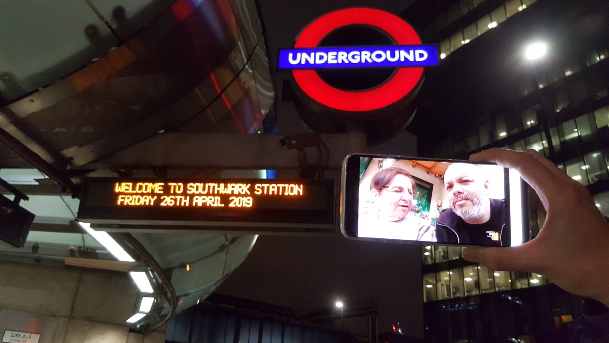 monnietw's tweet photo. Greetings from London #stillEurope #Becausewewantto
#perchèciva
#propagandalive
@welikeduel https://t.co/6yMB8PUi5P