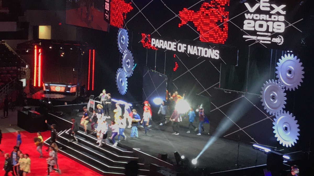 loopie1974's tweet image. Day 2&amp;amp;3 at #VEXWorlds &amp;amp; the 1st 2 days of qualifying have concluded. ANMyer’s “Error404” team 40404A have represented @myernation &amp;amp; @dsbn extremely well thus far in our very 1st @VEXRobotics World Championships. Finished 22nd out of 305 in Skills. @DSBNTech @NiagaraFalls #mtech