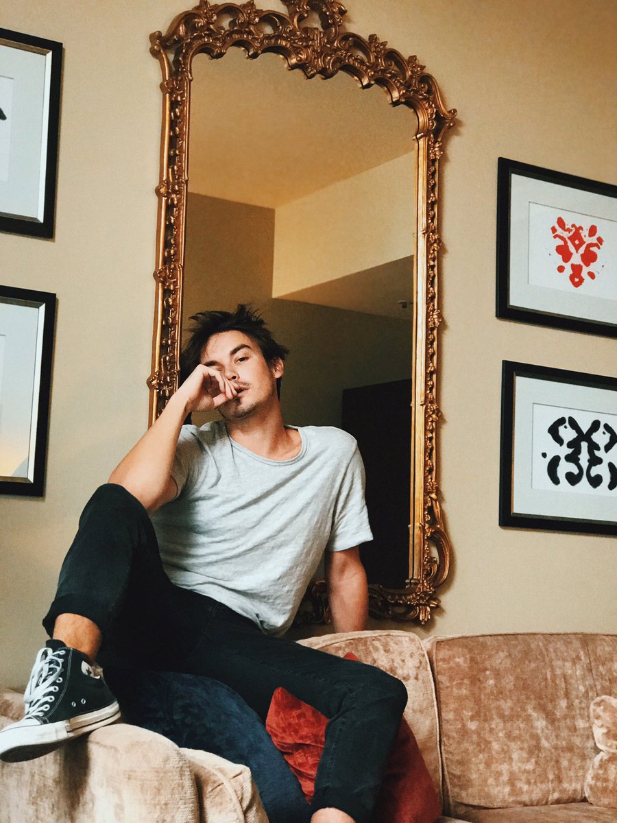 Caleb. (@confidentrivers) on Twitter photo 