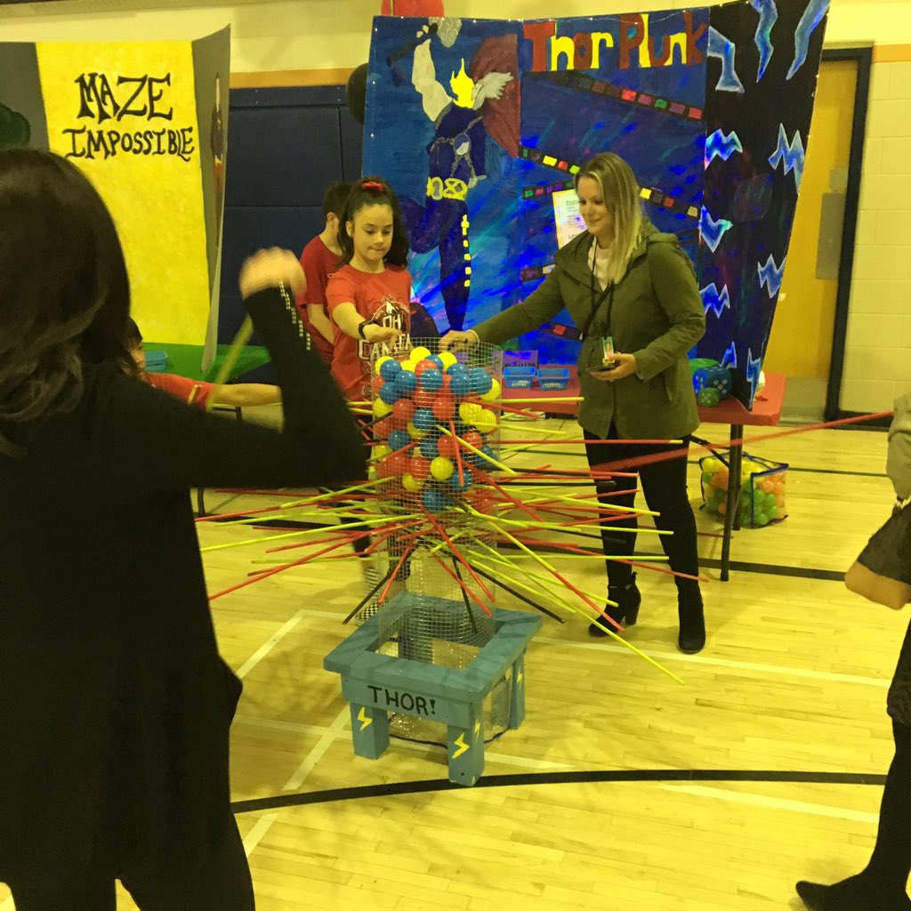 MsLombardoClass's tweet photo. Playing βThorPlunkβ at the @StESeton_CCSD #MathFair So much fun to see students applying their math skills in fun & exciting ways! @CCSD_edu https://t.co/30GpMqW3xA