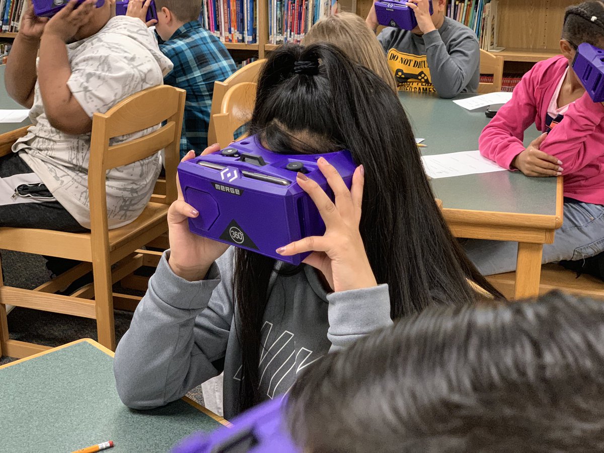 MrsArnoldJES's tweet photo. Jonas Salk 4th &amp; 5th graders were taken on virtual tour of the National Parks using Google Expeditions. This activity is the culmination of a research project they completed. Thanks to @EdTechDeleon and Team Awesome for the opportunity! #vvsdlearns https://t.co/qmAJ2fUwSs