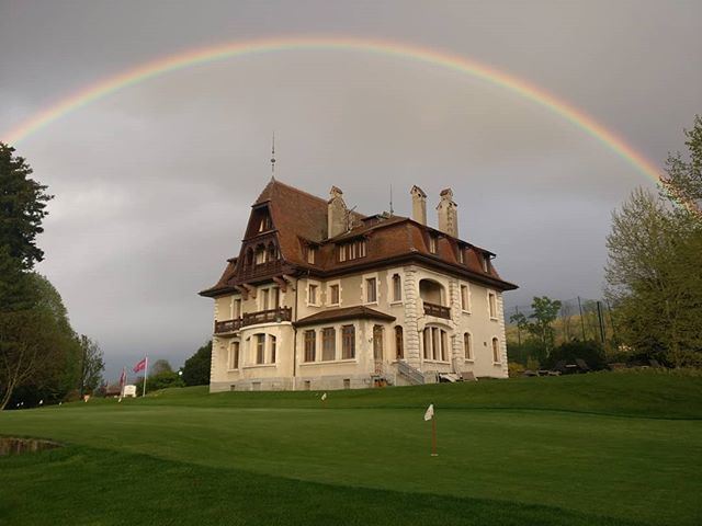 1contactoffice's tweet photo. That was the little surprise at the end of this day.
Couldn' t miss it!
🙏
.
.
.
.
#golf #golfcourses #golfing #rainbow #arcenciel #arcoiris #picoftheday #evianlesbains #evianresort #academy #golfacademy #bestgolfcourses #manor #placetovisit #genevala… https://t.co/bsUsYyr0zi https://t.co/Wynl5DXyGj