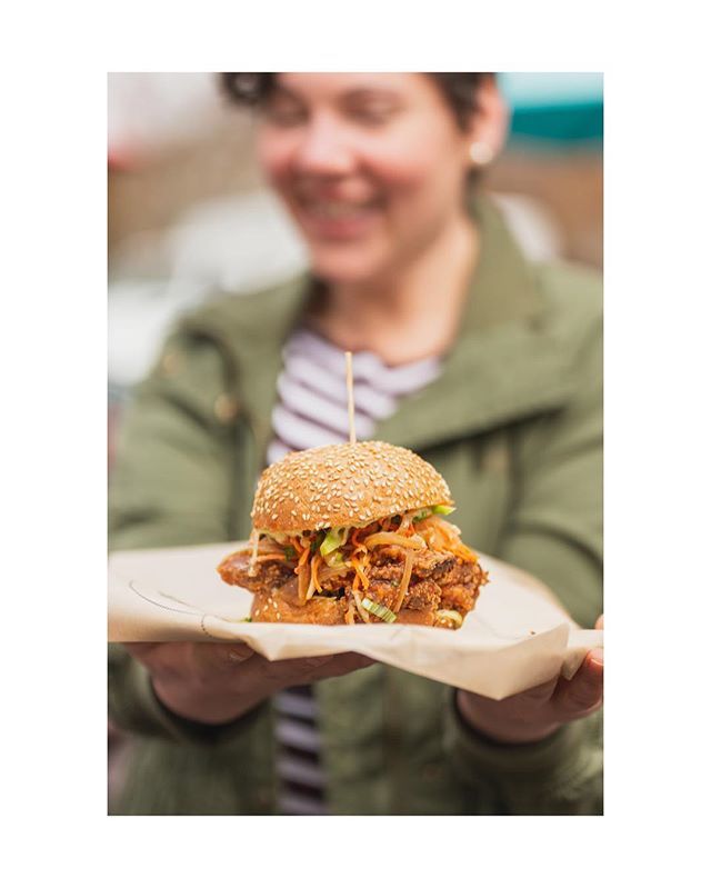 Last weekend to enjoy Chef @altheagp ‘s TSO HOT RIGHT NOW #chefwich <a href="/lardo/">andrew</a> - don’t miss out!!! 📸: <a href="/pdxploration/">PDXploration</a> bit.ly/2VvRe1E