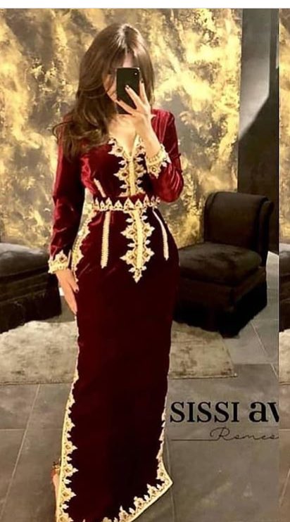 القفطان صاير يخطف قلبي ):