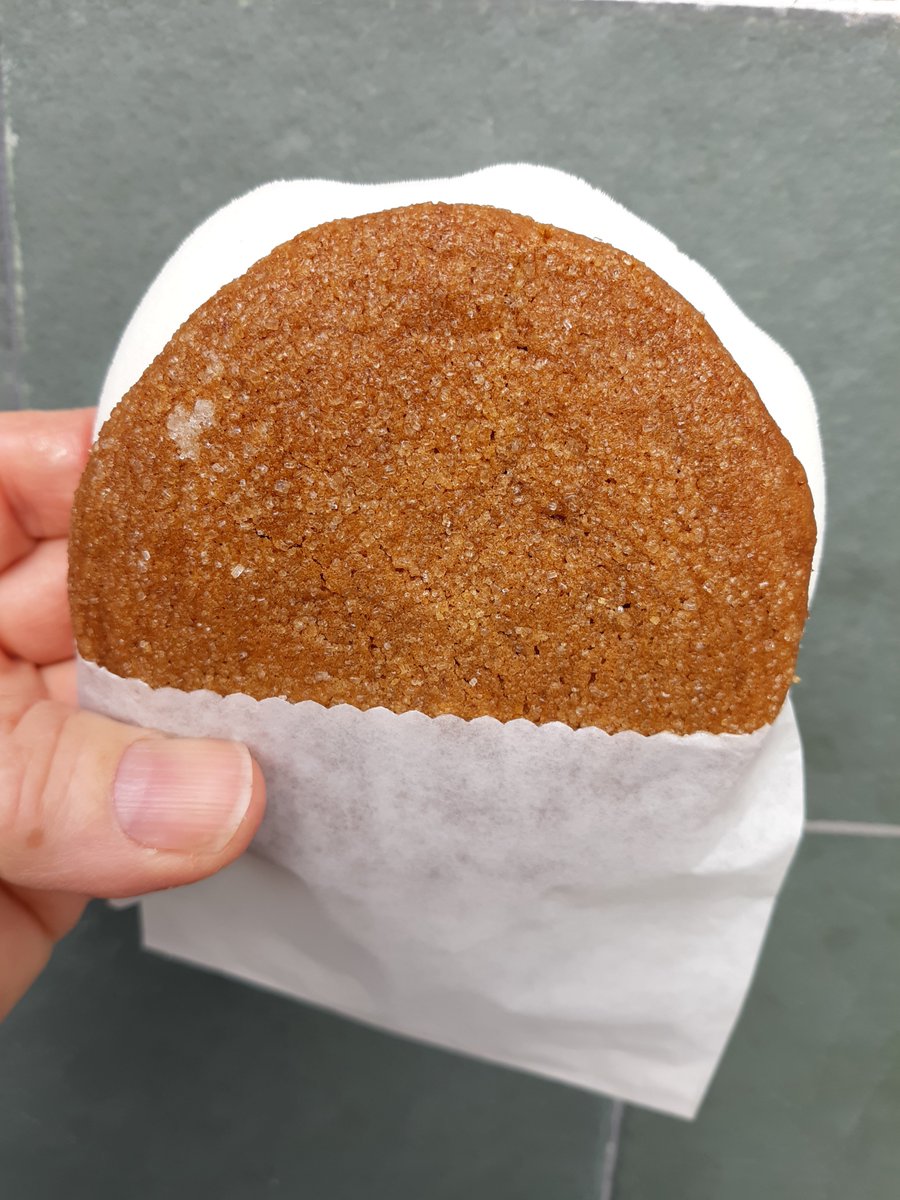 JulesThinCrustW's tweet photo. Ice cream sandwiches, new at Jules.  Buffalo soft serve, Fior di Latte between cookies. Soft serve from Double 8 Dairy in Petaluma, so rich it needs no added cream or vanilla. Beautiful from any angle, with house-made gingersnaps moist and chewy.  $3.50. https://t.co/WGBibh91YS