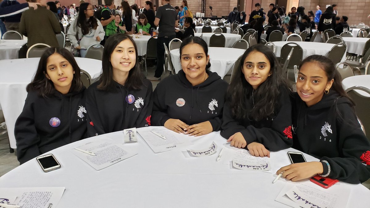 CastlebrookeTLC's tweet photo. @VEXRobotics World Championship workshop empowering and redefining the face of STEM featuring #girlpowered speakers from Google and Njema Frazier. a nuclear physicist at the Department of Energy's National Security Administration. @Team356 @castlebrookess @CastlebrookeSci https://t.co/nYcskbe8W1